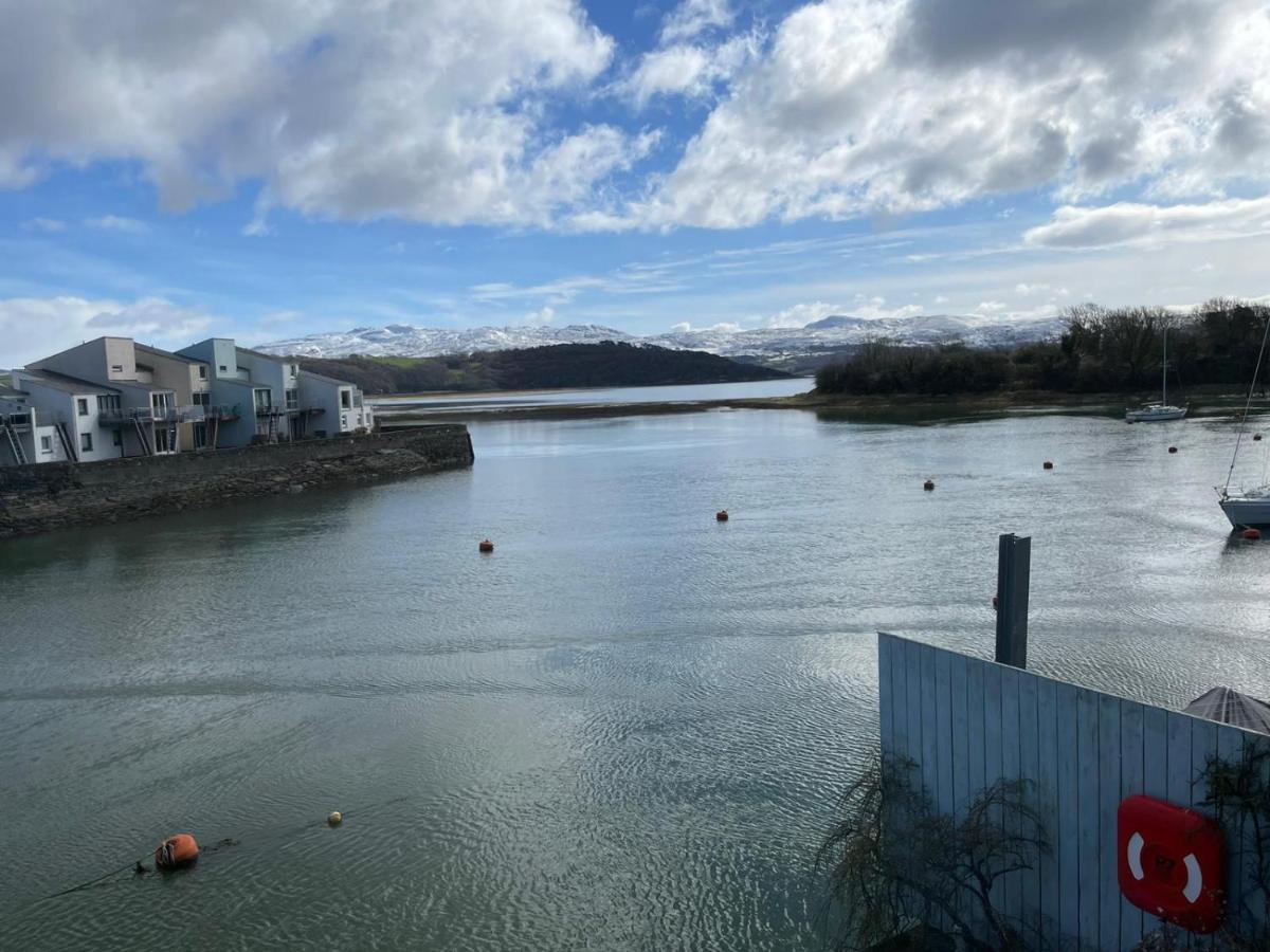 Portmadog, Oakley Wharf Leilighet Porthmadog Eksteriør bilde