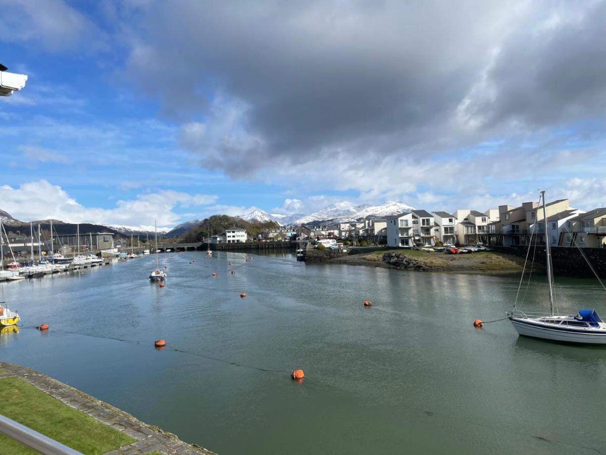 Portmadog, Oakley Wharf Leilighet Porthmadog Eksteriør bilde